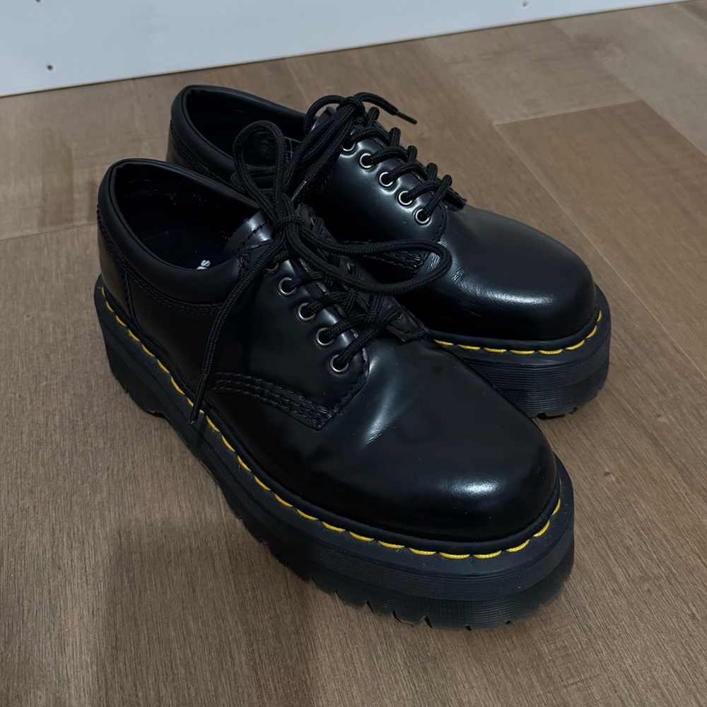 Dr. Martens 8053 Leather Platform Casual Shoes